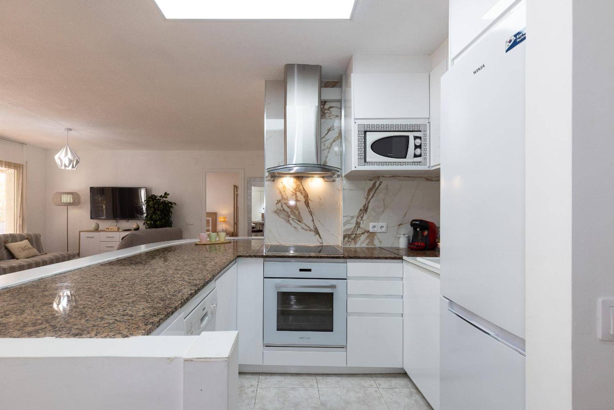 Uhc Michelangelo Apartments Салоу Экстерьер фото